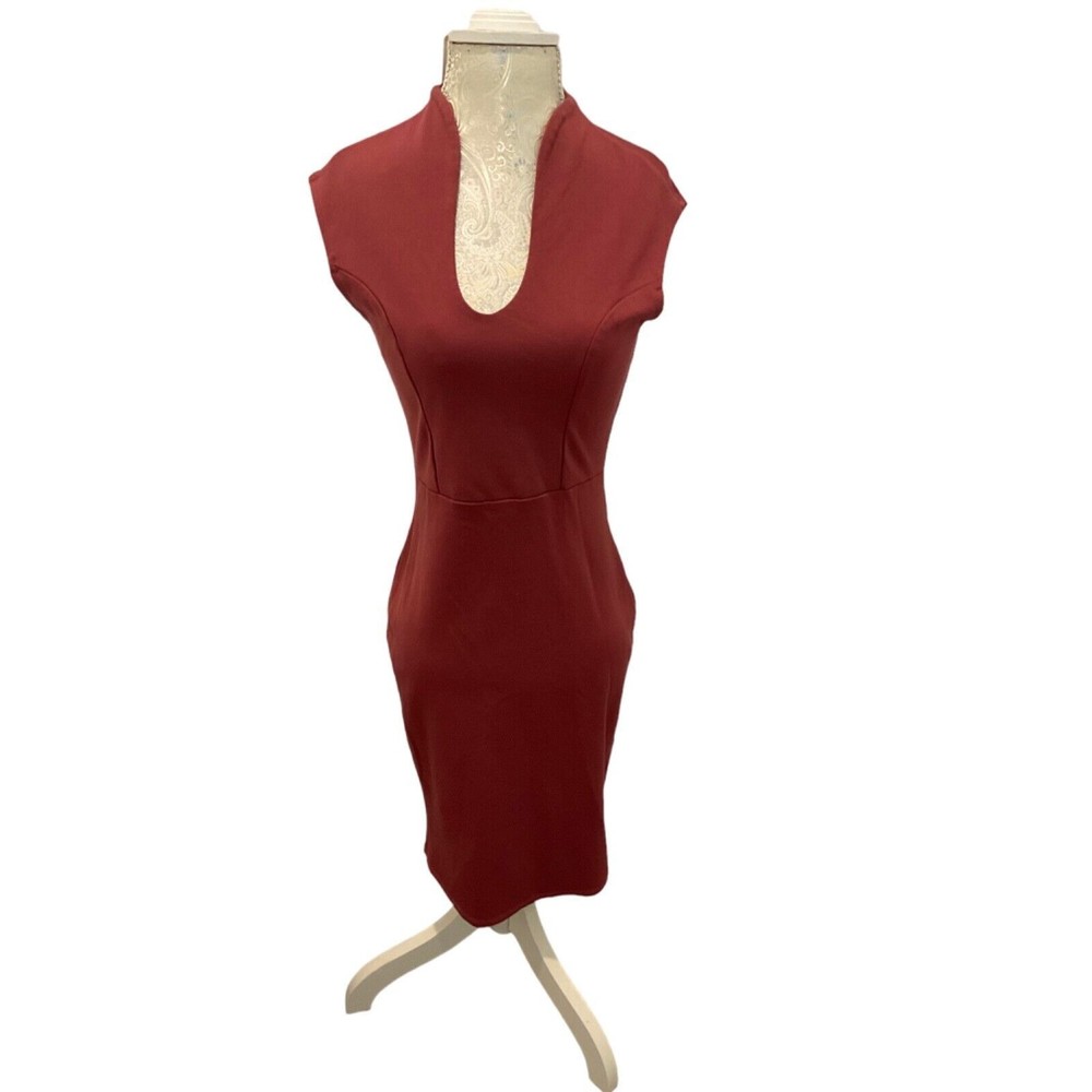 ROLLA COASTER Red Short Sleeve Slim Fit Dress Size M “FREE SHIPPING”